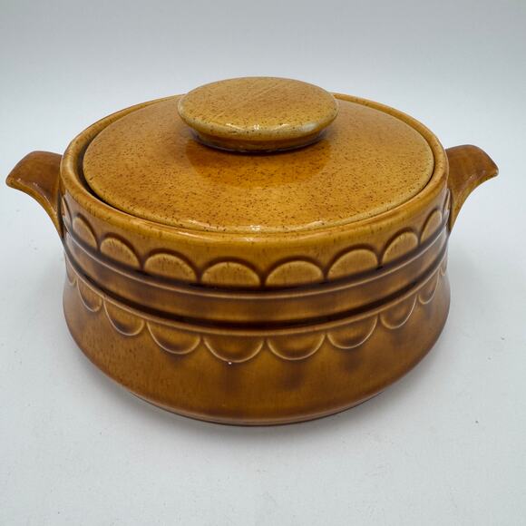 Vintage Covered Vegetable Casserole Bowl Golden Harvest by Homer Laughlin 7" - Picture 3 of 12